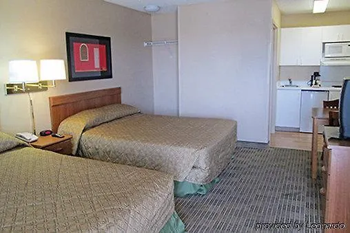 Hotel Hometowne Dallas - Worth