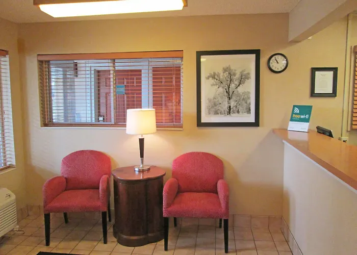 Hometowne Dallas - Worth Hotel 2*