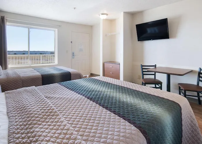 Hometowne Dallas - Worth Hotel Fort Worth